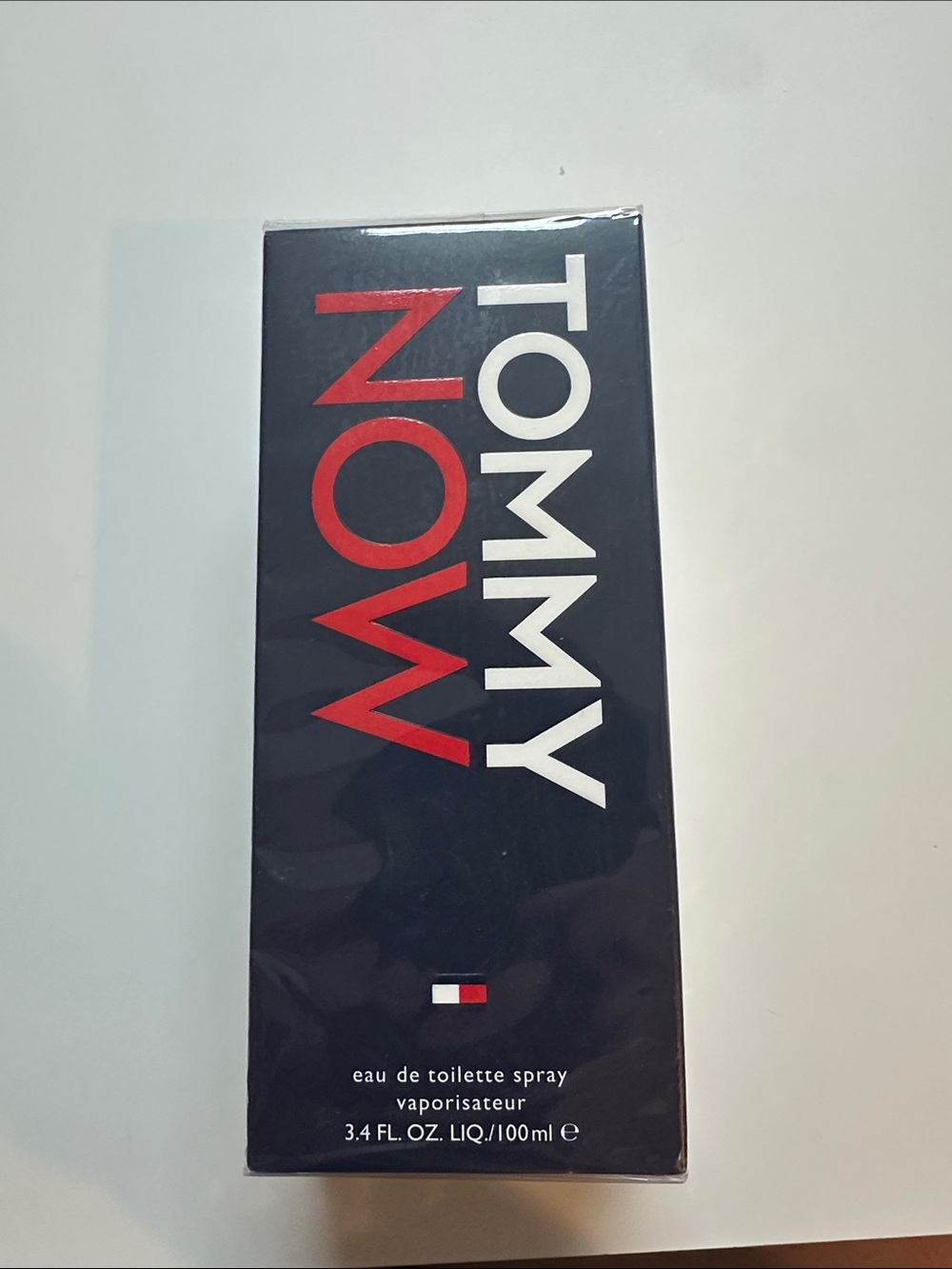 Tommy Hilfiger Tommy Now Box in Navy, Red & White